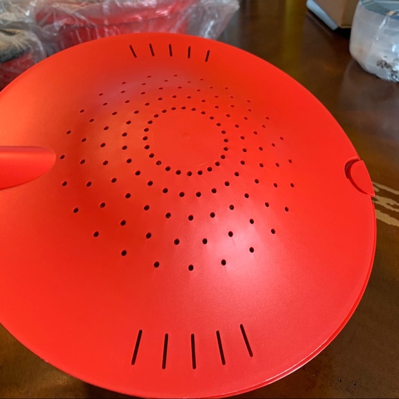 Tupperware Double Colander - Picture 3 of 7